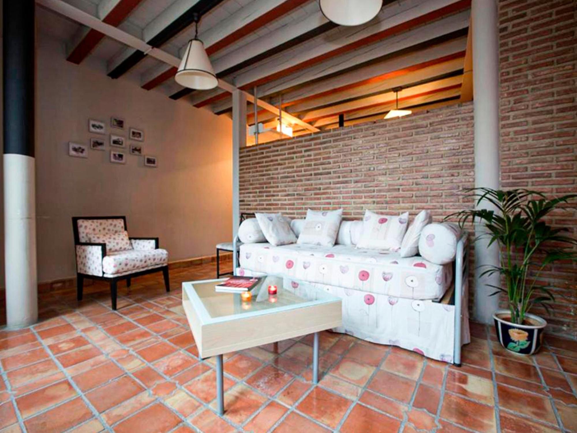 Apartamentos Senorio De Haro 3000 Exteriör bild