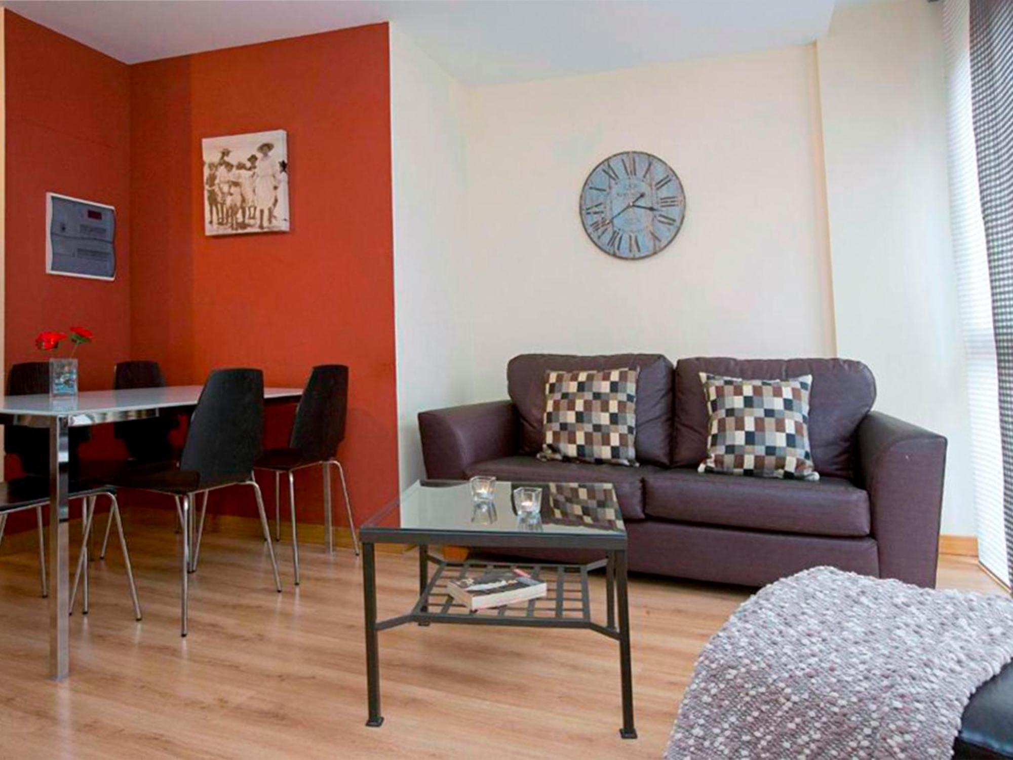 Apartamentos Senorio De Haro 3000 Exteriör bild